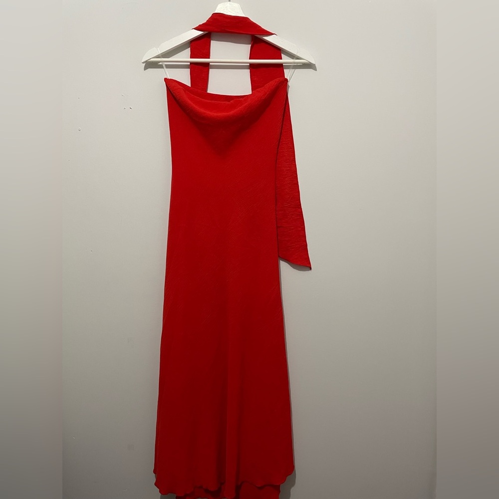 NWT Vibrant Red strapless Dress with Scarf